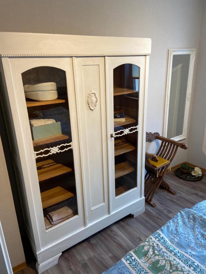 Schoene Kleine Wohnung Котбус Экстерьер фото